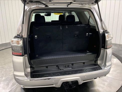 Used 2022 Toyota 4Runner Limited AWD/4WD image 39