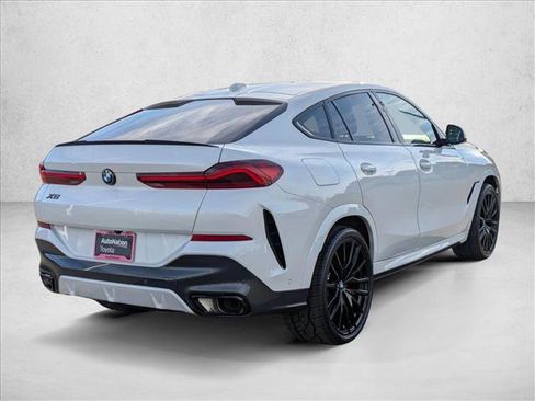 Used 2024 BMW X6 xDrive40i w/ Executive Package image 5