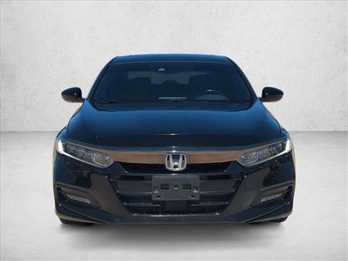 Used 2020 Honda Accord Sport image 2