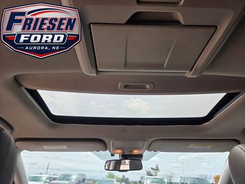 Used 2015 Honda Odyssey EX-L image 25