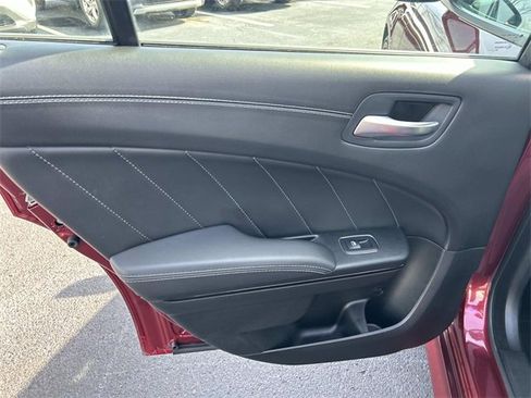 Used 2022 Dodge Charger R/T w/ Plus Group image 19