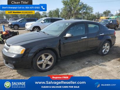 Used 2013 Dodge Avenger SE