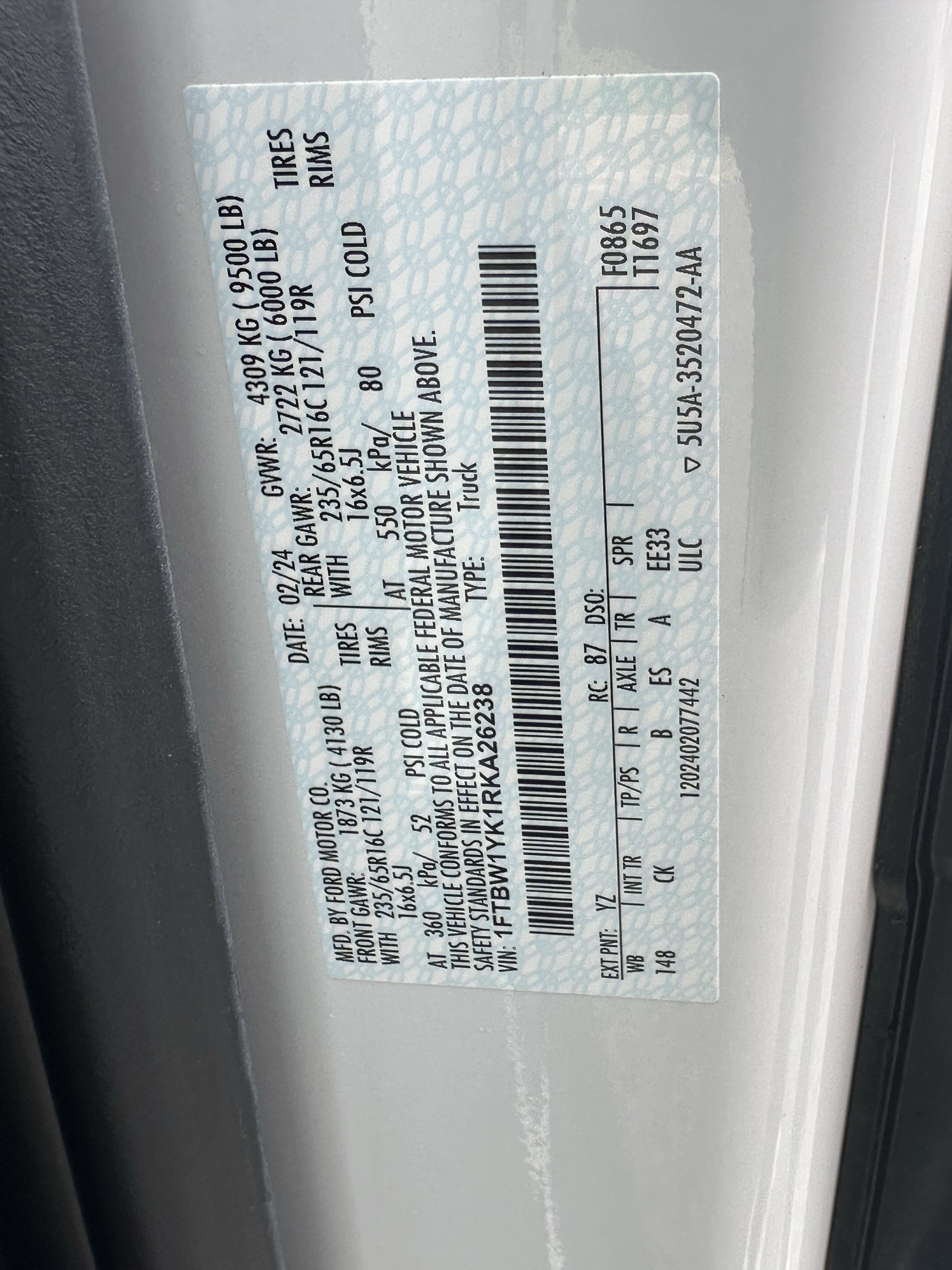 Used 2024 Ford E-Transit Low Roof RWD image 30