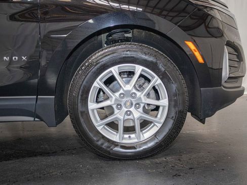 Used 2024 Chevrolet Equinox LT AWD/4WD image 6