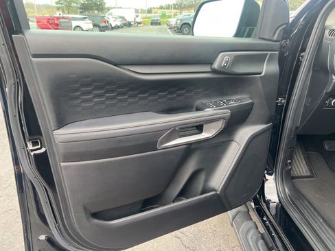 Used 2024 Ford Ranger XLT w/ FX4 Off-Road Package image 11