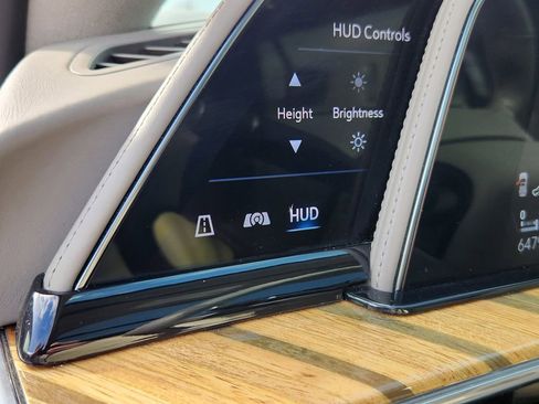 Used 2021 Cadillac Escalade Sport Platinum AWD/4WD image 23
