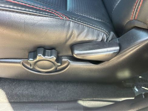 Used 2019 Toyota Tacoma TRD Pro AWD/4WD image 32