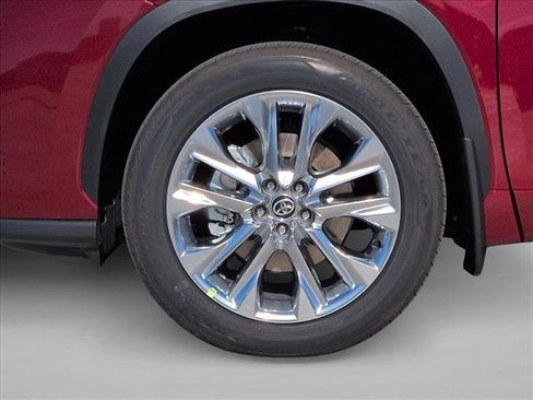 New 2026 Toyota Highlander Limited image 10