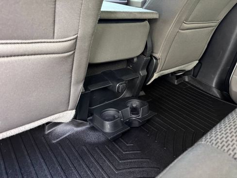 Used 2019 Ford F250 XLT w/ FX4 Off-Road Package AWD/4WD image 36