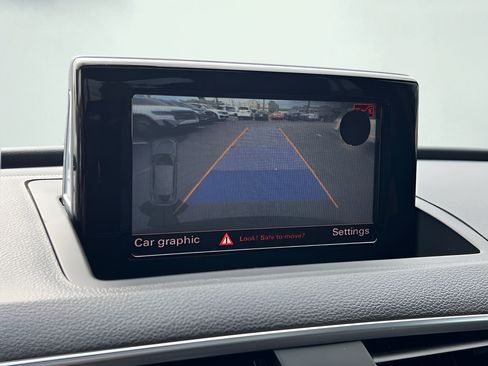 Used 2018 Audi Q3 2.0T Premium FWD image 47