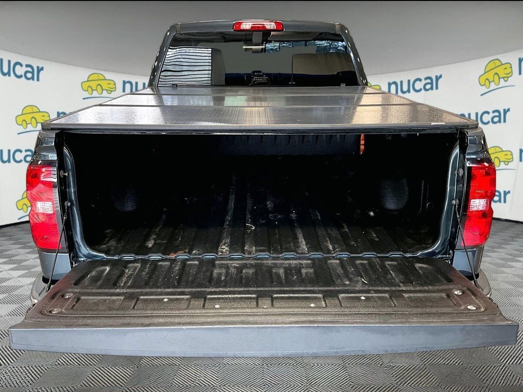 Used 2018 Chevrolet Silverado 1500 LT w/ All Star Edition AWD/4WD image 32