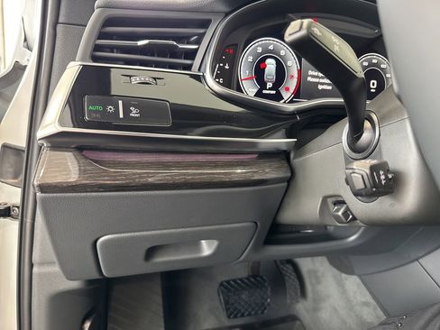 Used 2026 Audi Q7 3.0T Premium Plus AWD/4WD image 34