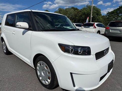 Used 2008 Scion xB FWD image 19
