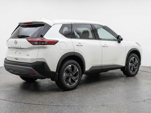 Used 2025 Nissan Rogue SV AWD/4WD image 9