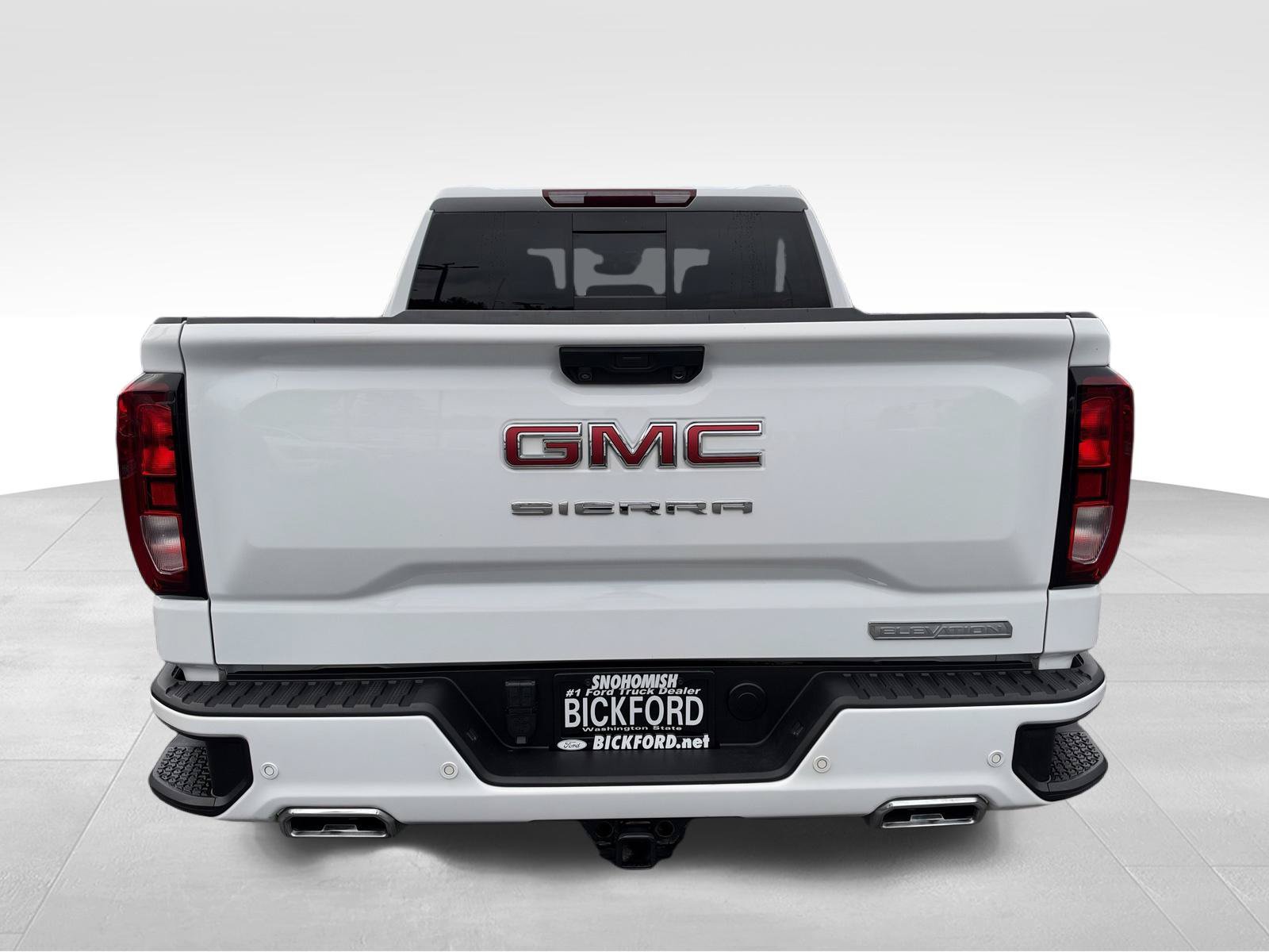 Used 2024 GMC Sierra 1500 Elevation w/ Elevation Premium Package AWD/4WD image 6