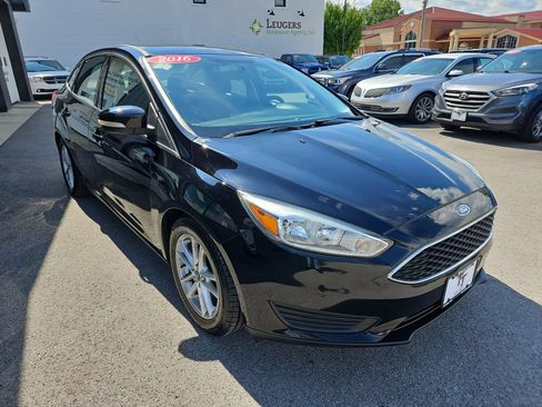 Used 2016 Ford Focus SE FWD image 7