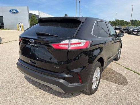 Used 2023 Ford Edge SEL w/ Convenience Package AWD/4WD image 5
