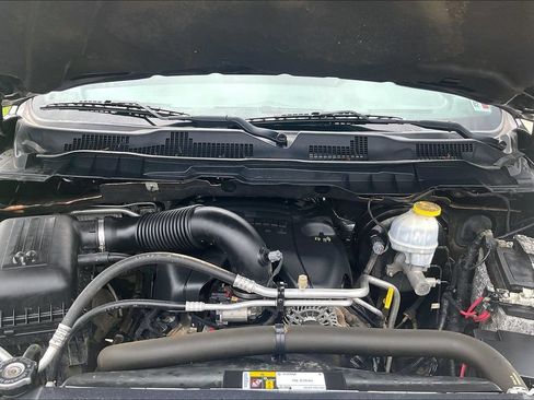 Used 2018 RAM 1500 Big Horn AWD/4WD image 29
