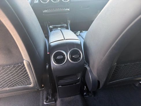 Used 2024 Mercedes-Benz EQB 250+ image 15