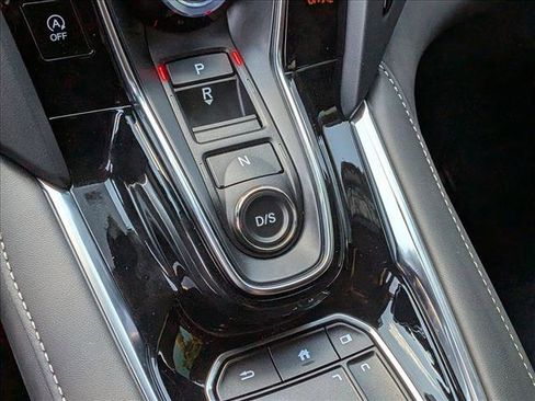 Used 2025 Acura RDX SH-AWD w/ Advance Package image 11