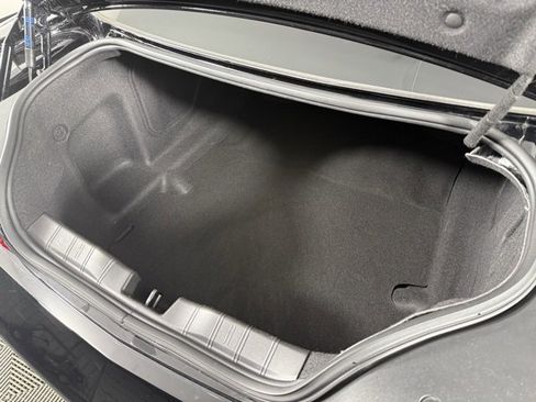 Used 2020 Chevrolet Camaro LS image 11