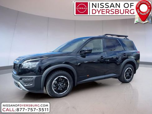 Used 2025 Nissan Pathfinder Rock Creek image 1
