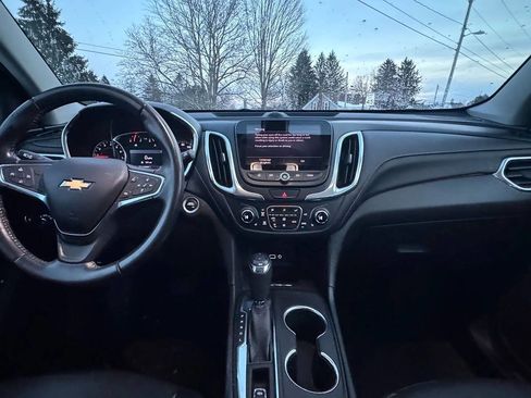Used 2019 Chevrolet Equinox Premier image 6