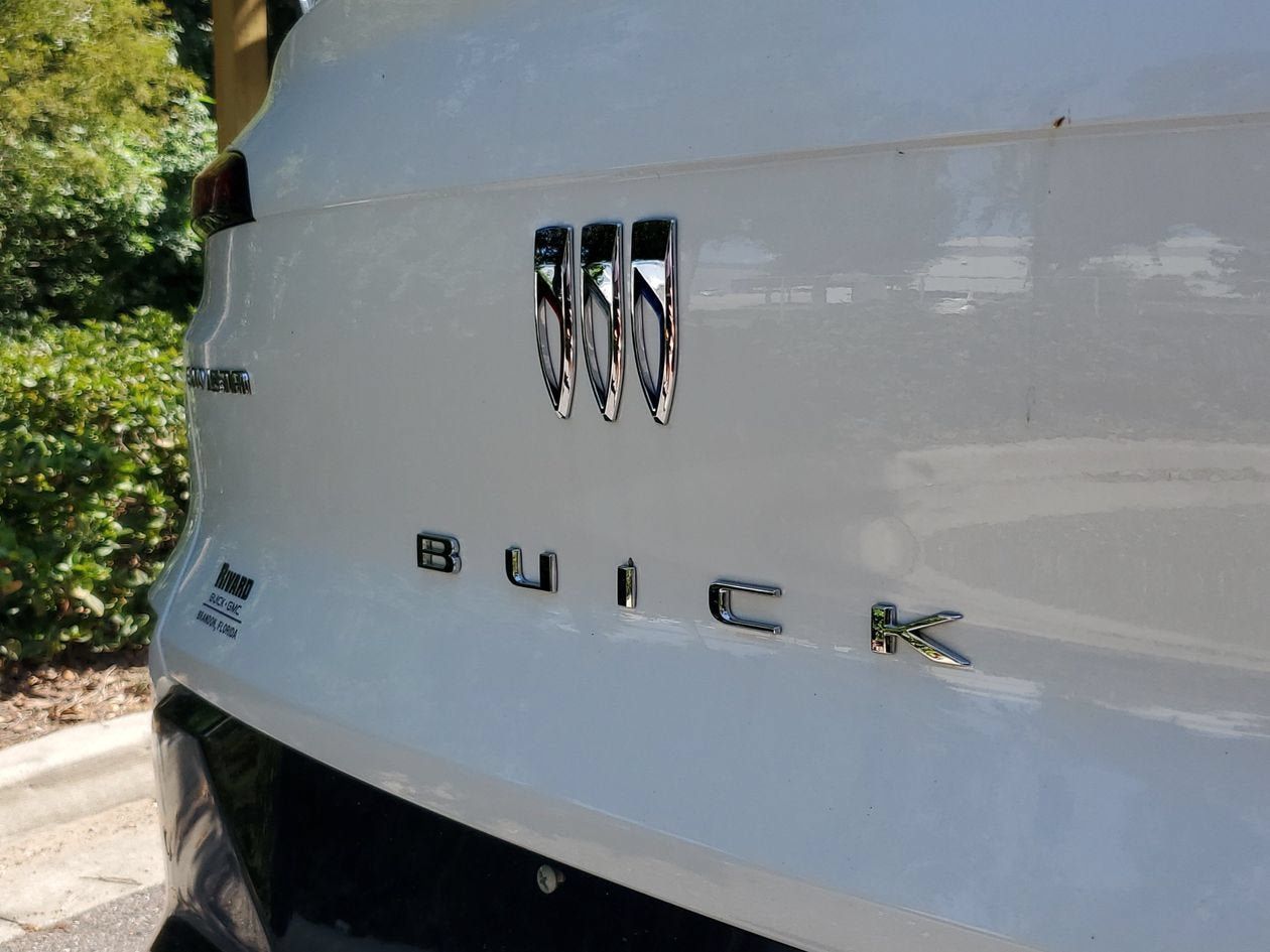 New 2026 Buick Envista Sport Touring w/ Advanced Safety Package FWD image 7