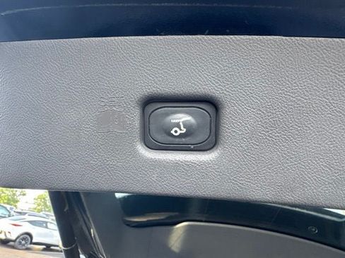 Used 2020 Lincoln Nautilus Reserve AWD/4WD image 22