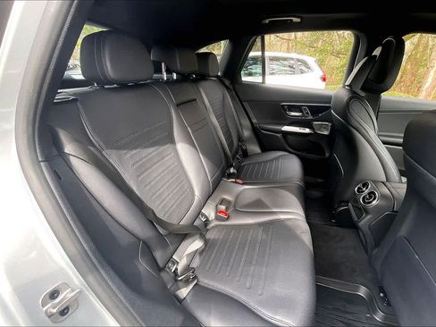 Certified 2024 Mercedes-Benz GLC 300 GLC 300 image 21