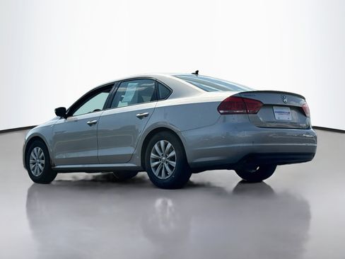 Used 2014 Volkswagen Passat 1.8T Wolfsburg Edition FWD image 6