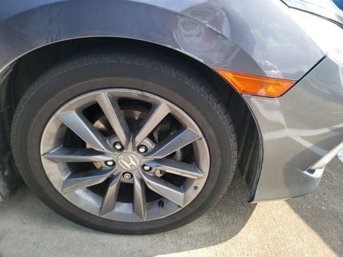 Used 2020 Honda Civic EX image 3