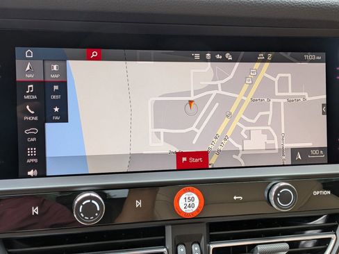 New 2026 Porsche Macan image 18