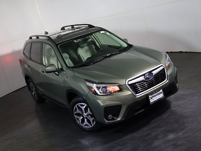Used 2020 Subaru Forester Premium AWD/4WD image 7