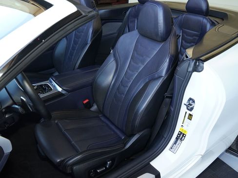 Used 2023 BMW 840i xDrive Convertible w/ Driving Assistance Package image 10