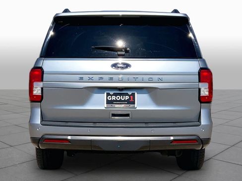 Used 2024 Ford Expedition XLT AWD/4WD image 5