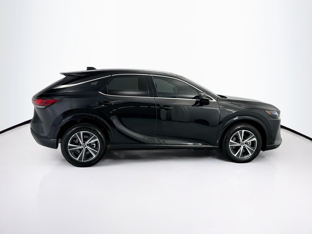 Used 2024 Lexus RX 350 Premium w/ Cold Area Package FWD image 4
