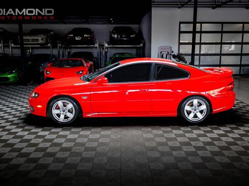 Used 2005 Pontiac GTO RWD image 54