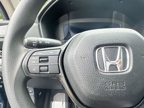 Used 2024 Honda Accord EX image 17