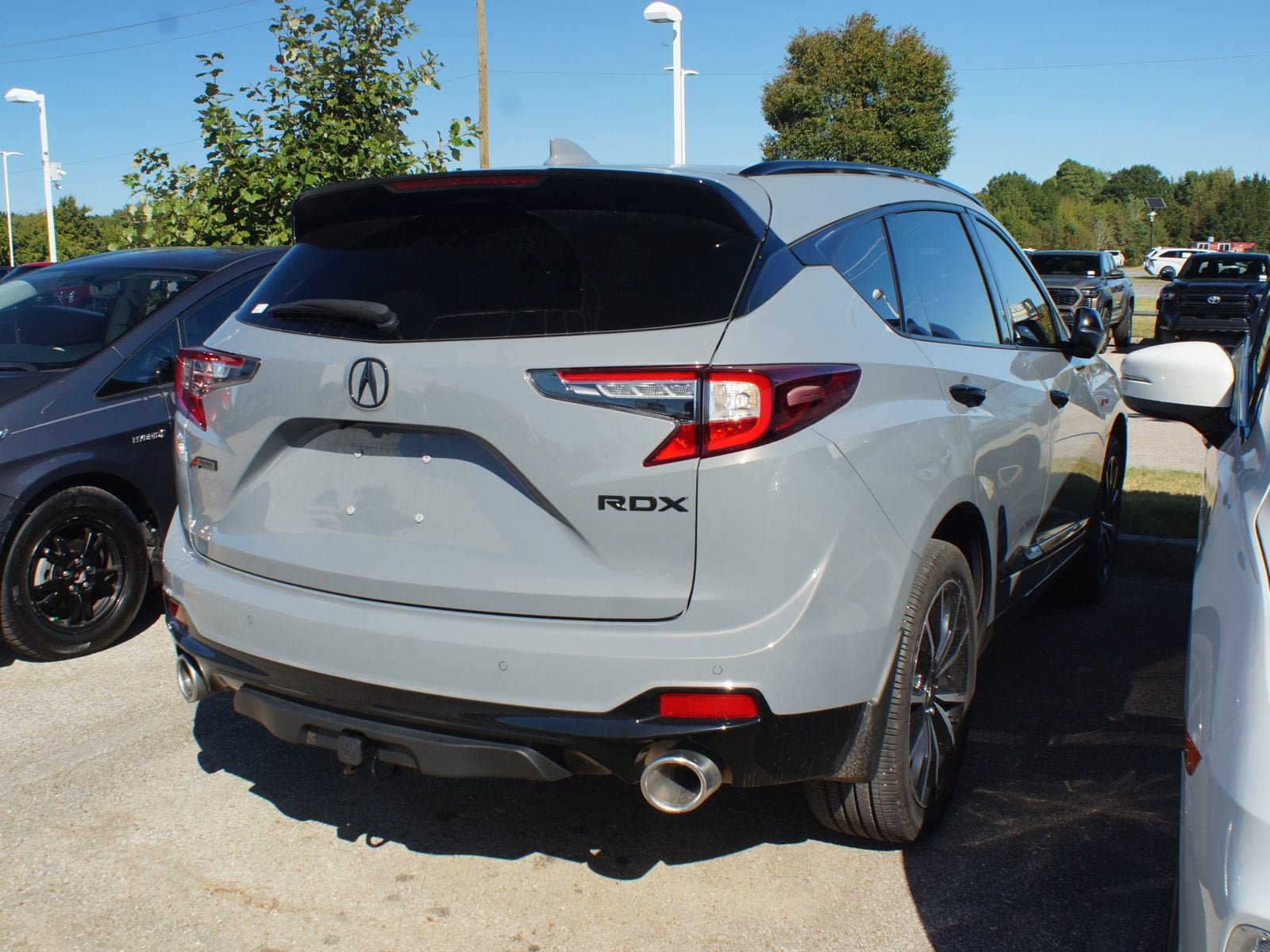Used 2025 Acura RDX w/ Advance Package AWD/4WD image 4