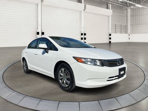 Used 2012 Honda Civic LX image 1