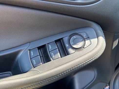 Used 2024 Buick Encore GX Sport Touring w/ Comfort Package AWD/4WD image 9