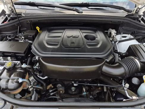 Used 2021 Jeep Grand Cherokee Laredo X AWD/4WD image 33