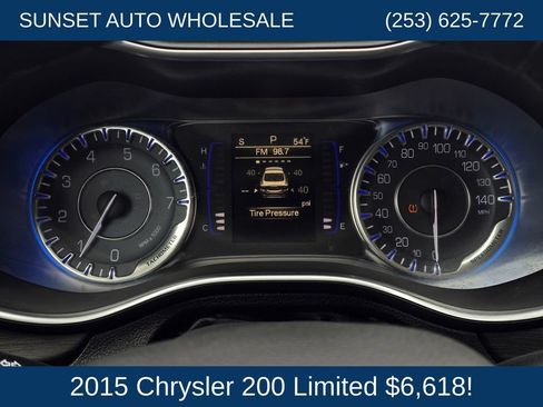 Used 2015 Chrysler 200 Limited w/ Convenience Group FWD image 29