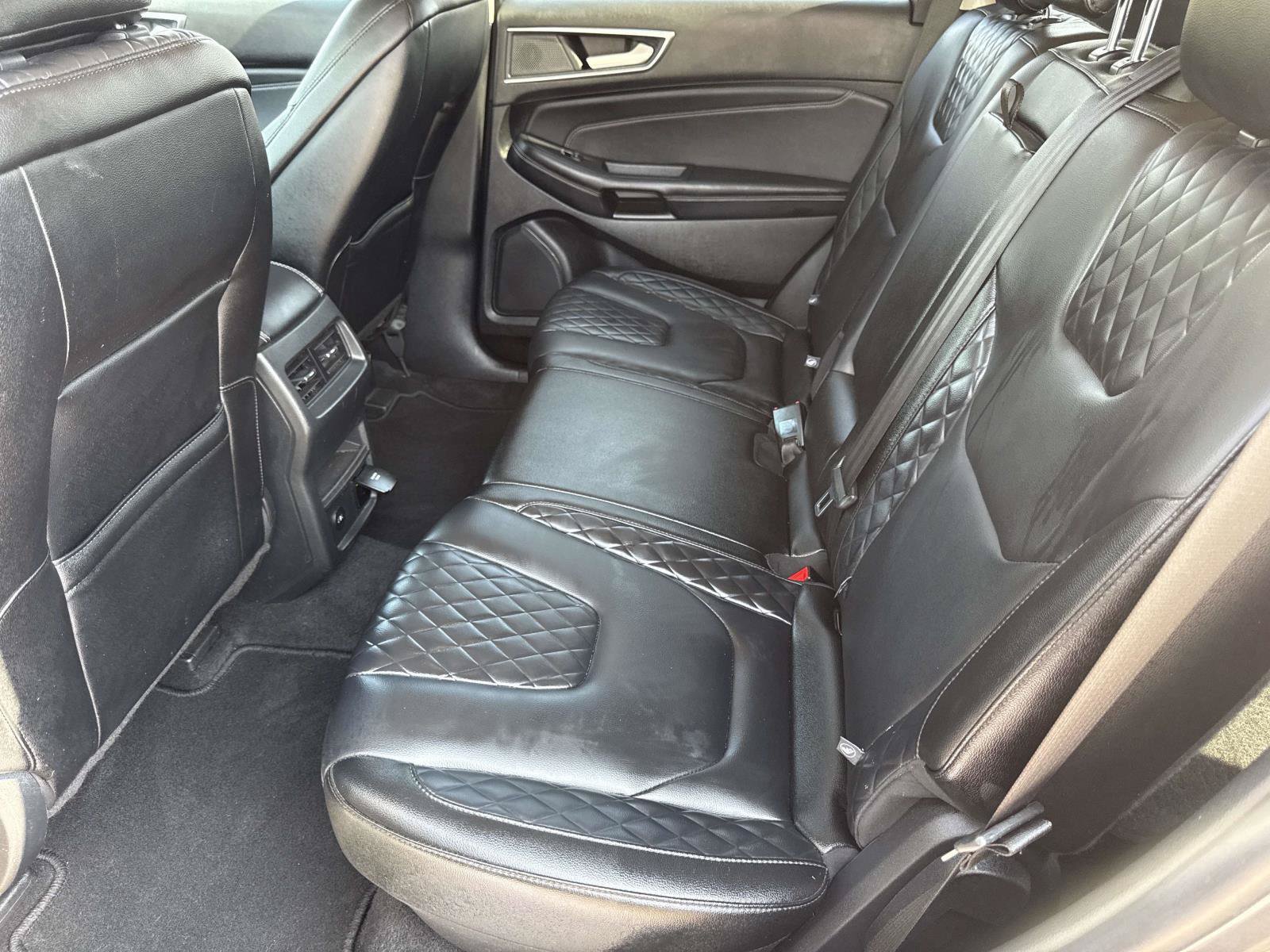 Used 2024 Ford Edge Titanium AWD/4WD image 16
