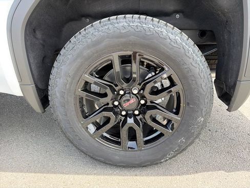 New 2026 GMC Sierra 1500 Elevation w/ Elevation Premium Package AWD/4WD image 25