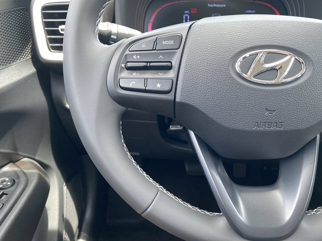 New 2026 Hyundai Venue SEL FWD image 20