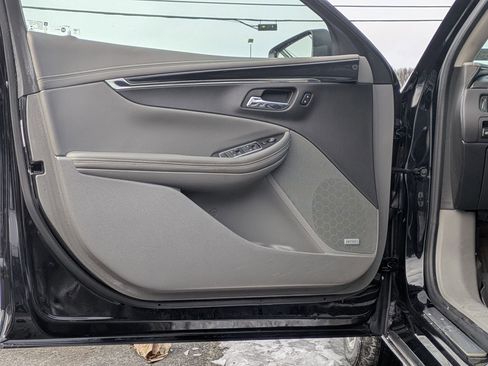 Used 2018 Chevrolet Impala Premier image 11