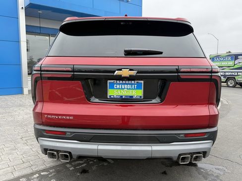 New 2026 Chevrolet Traverse LT w/ Driver Confidence Package image 7