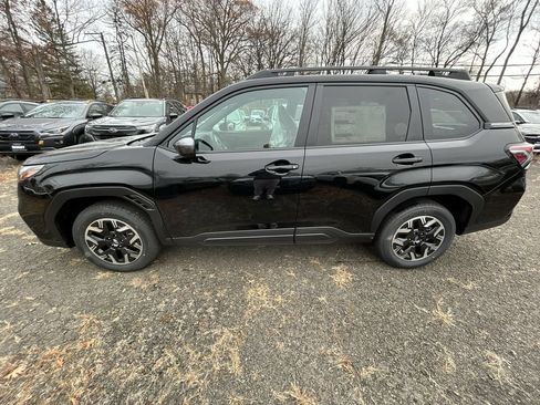 Certified 2026 Subaru Forester Premium AWD/4WD image 5